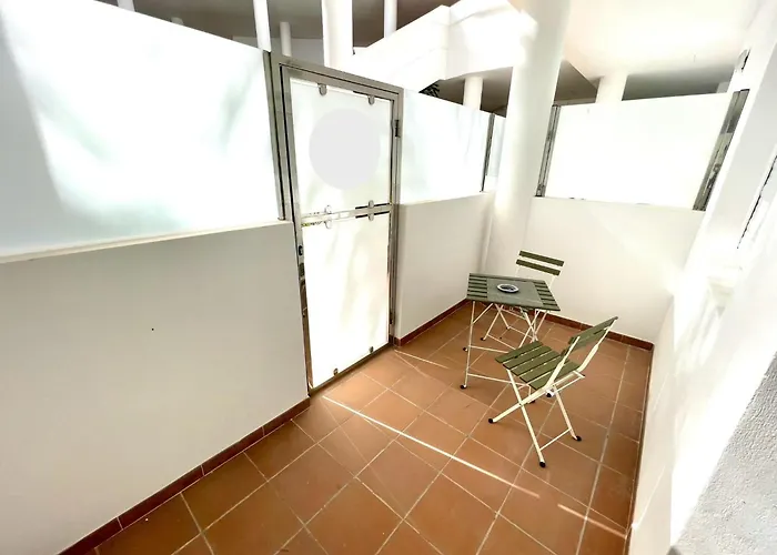 4 Island Village With Wi Fi And Pool Адехе