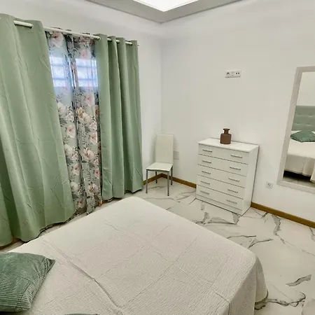 4 Island Village With Wi Fi And Pool